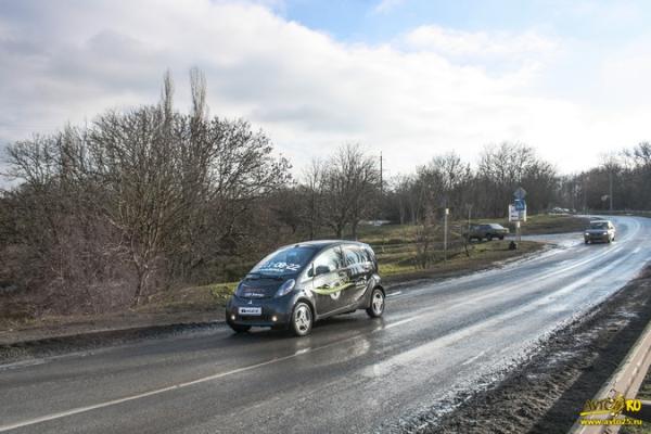 Темная лошадка. Тест-драйв электромобиля Mitsubishi i-Miev